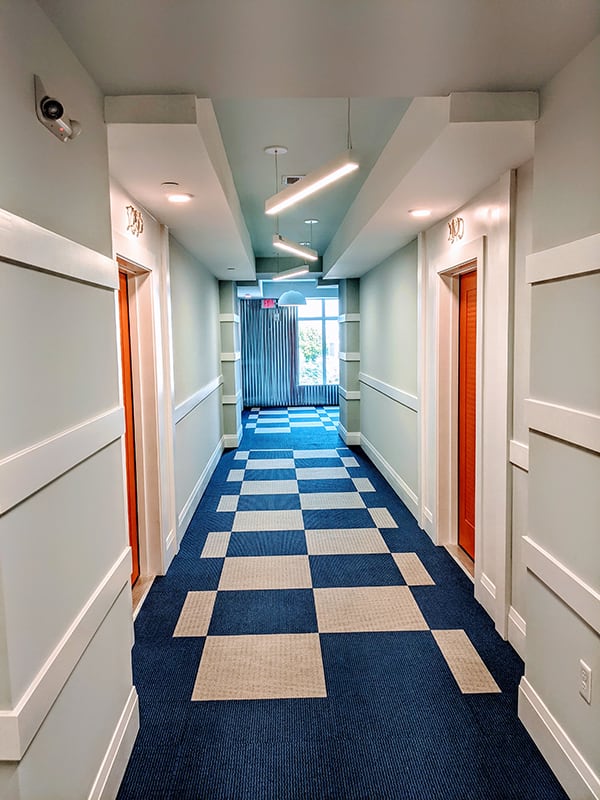 Sono One Apartment hallway